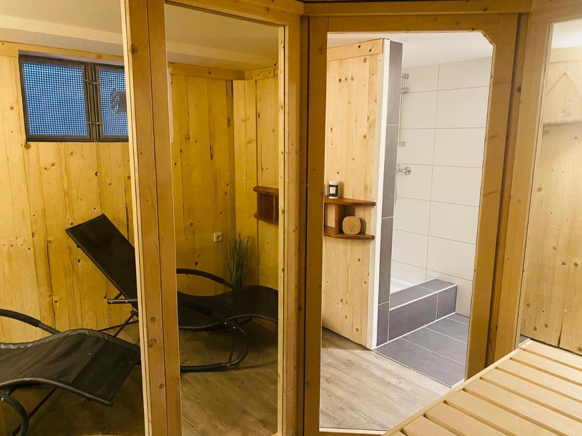 Kapitänshaus An Der Warnow Mit Gemeinschaftsküche Und Sauna