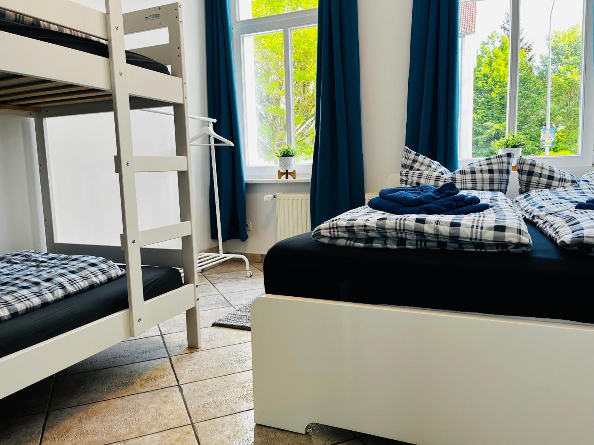 Kapitänshaus An Der Warnow Mit Gemeinschaftsküche Und Sauna *